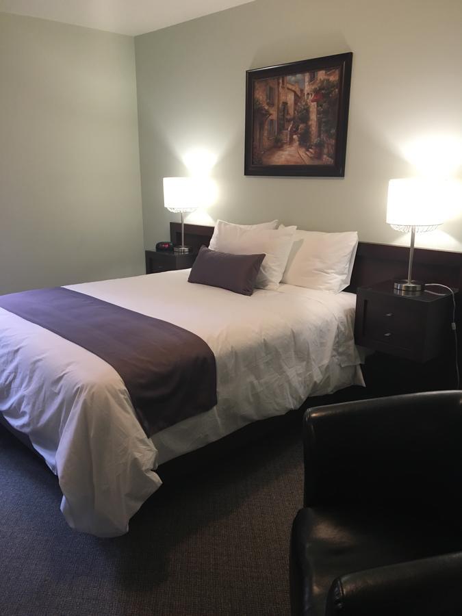 Auberge Centre Ville Chicoutimi Exteriér fotografie